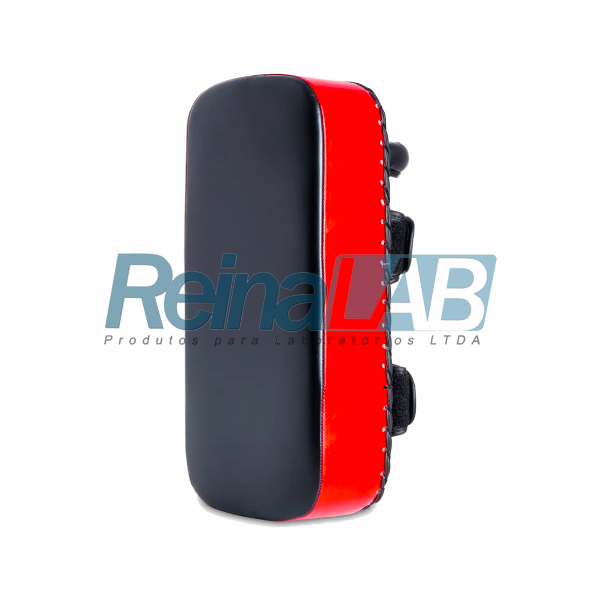 Aparador de Chutes Cor Preto e Vermelho (Linha Fight)