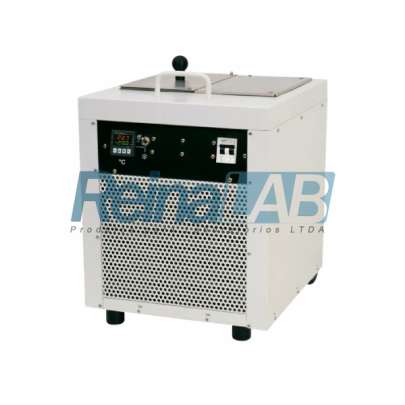 Banho Termostatizado com Controle Digital e Faixa Temperatura -20 a 95°c (1500w) - Cap. 9lts - Volt. 230v.