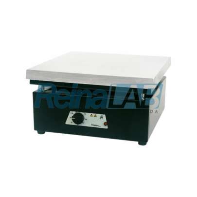 Chapa/Placa Aquecedora com Plataforma Retangular em Alumínio 31x31cm (1600w) - Volt. 230v.